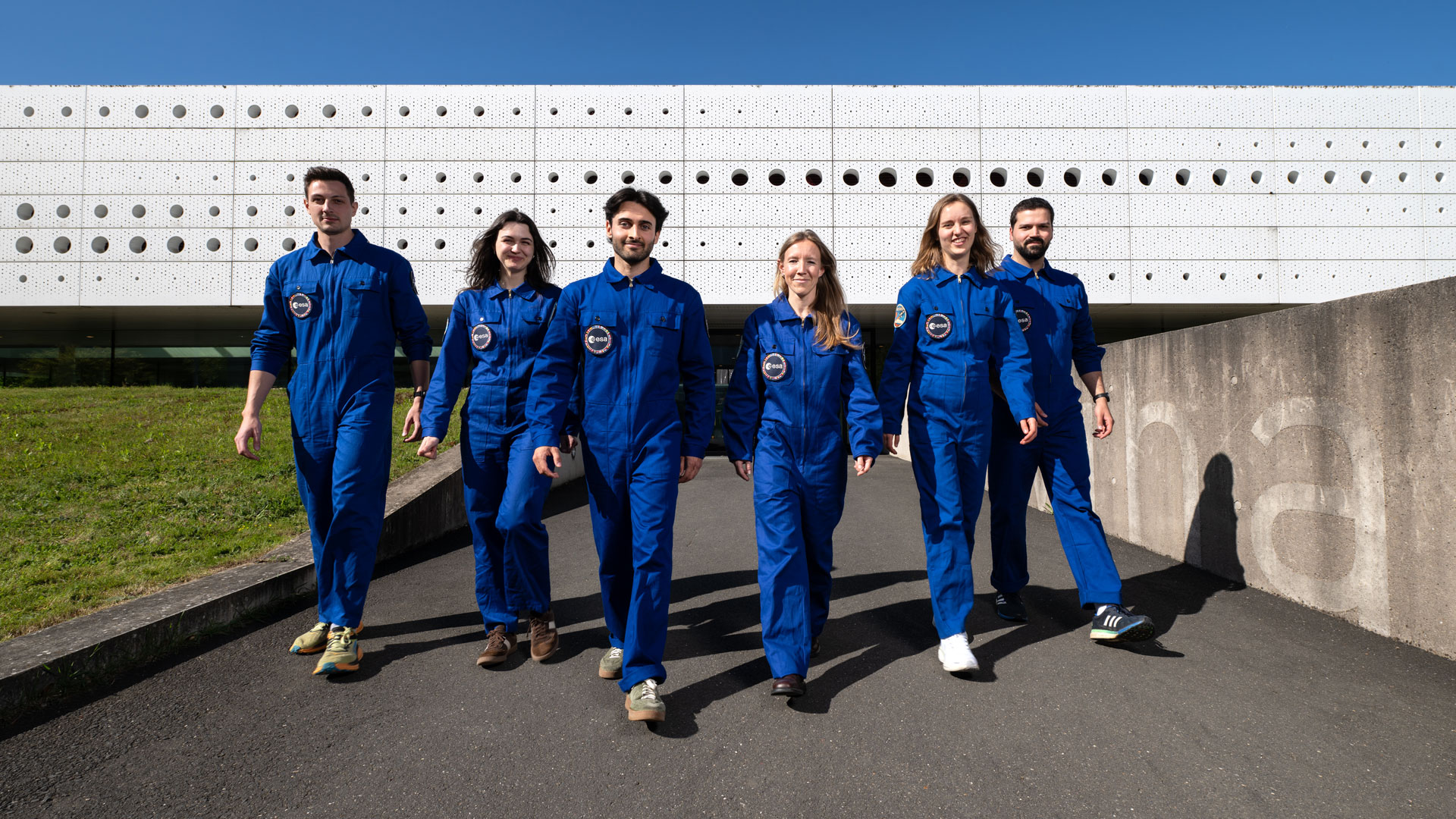 Participants in the SOLIS100 isolation study