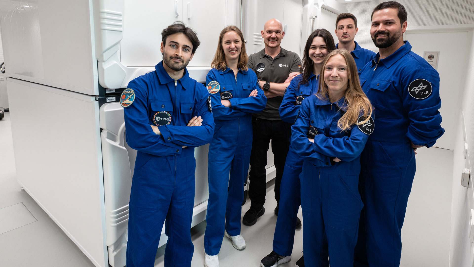 Participants in the SOLIS100 isolation study with ESA astronaut Alexander Gerst