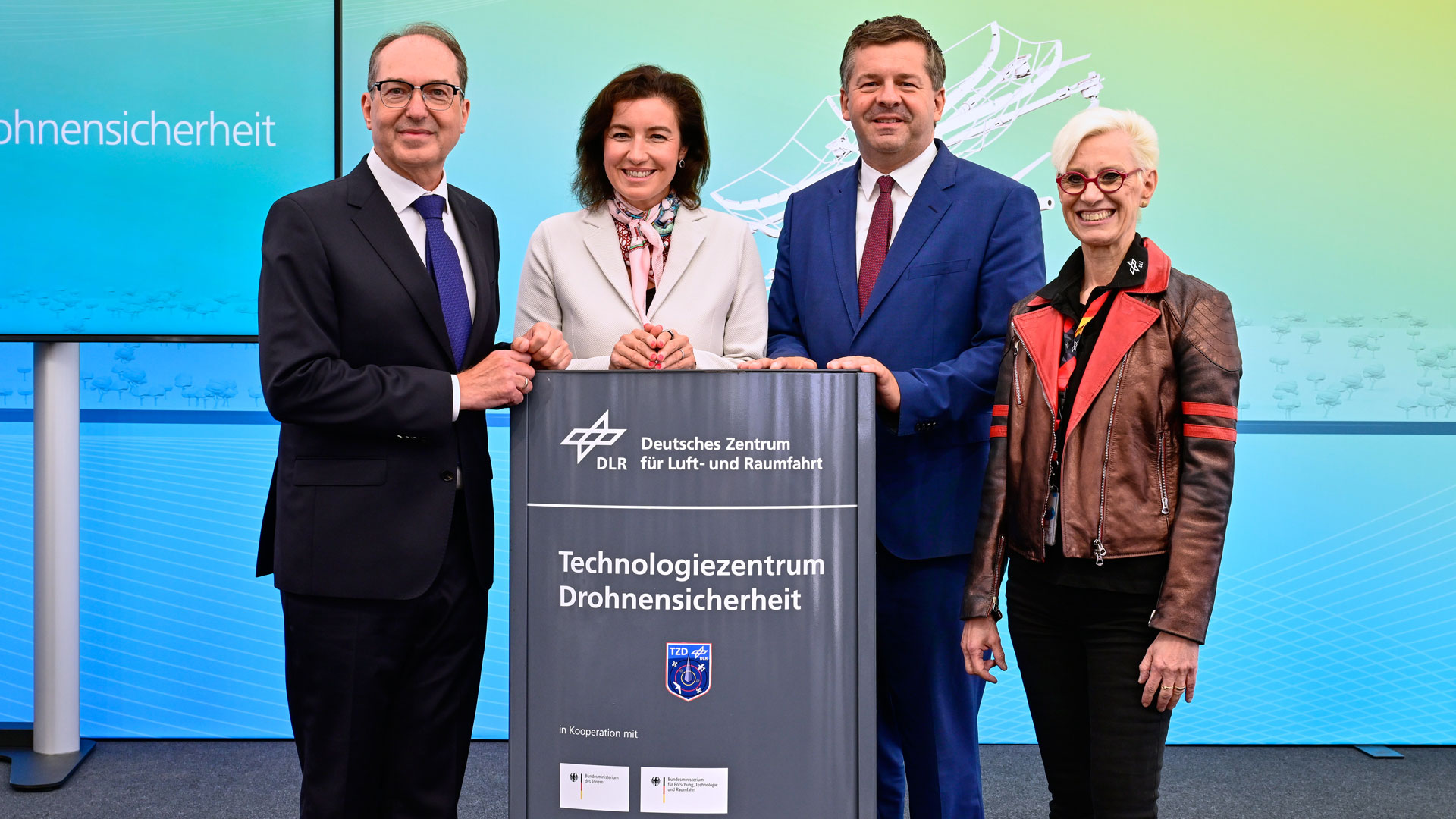 Opening of the Technology Center for Drone Security at the DLR site in Cochstedt