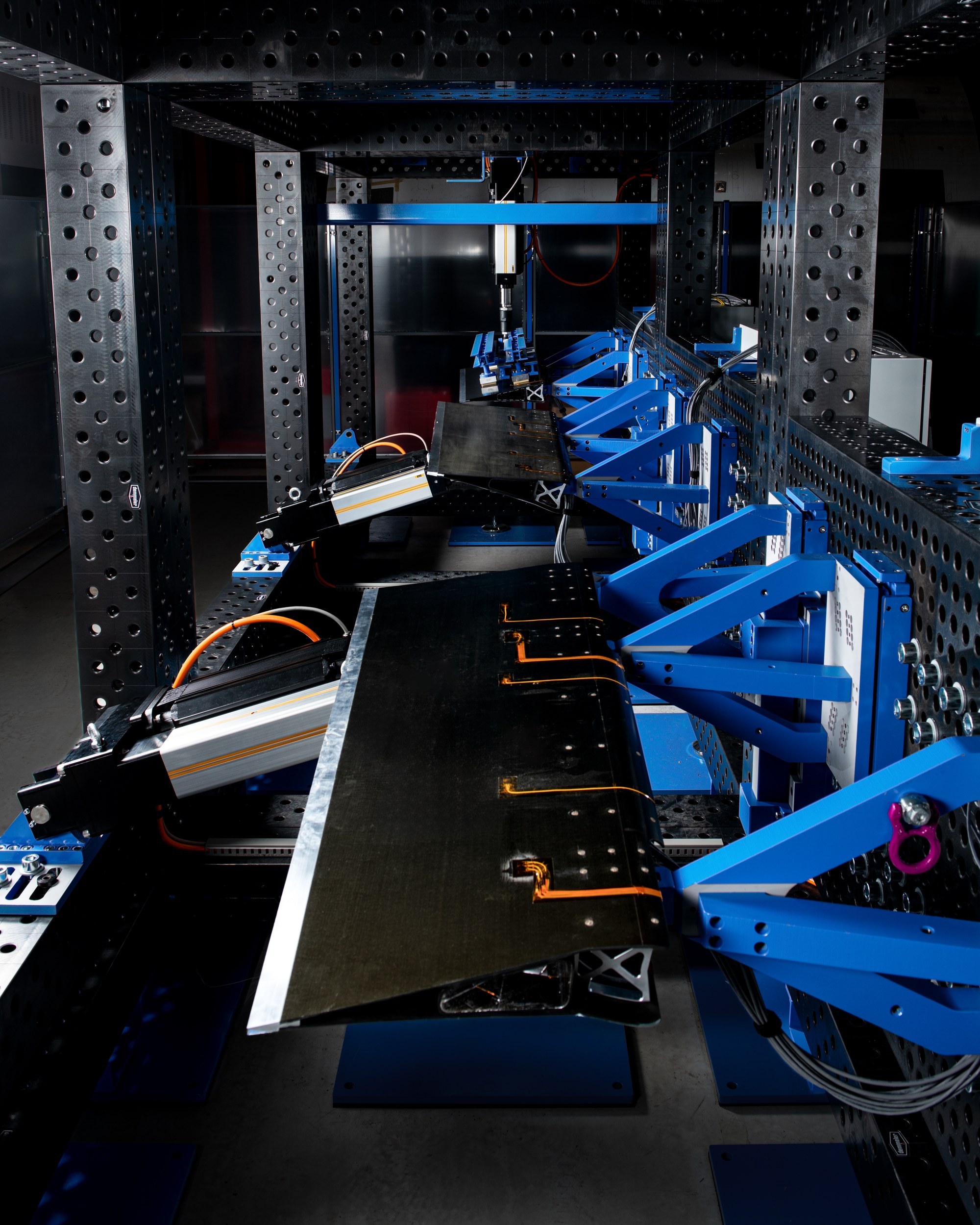 Control surfaces integrated into the test stand