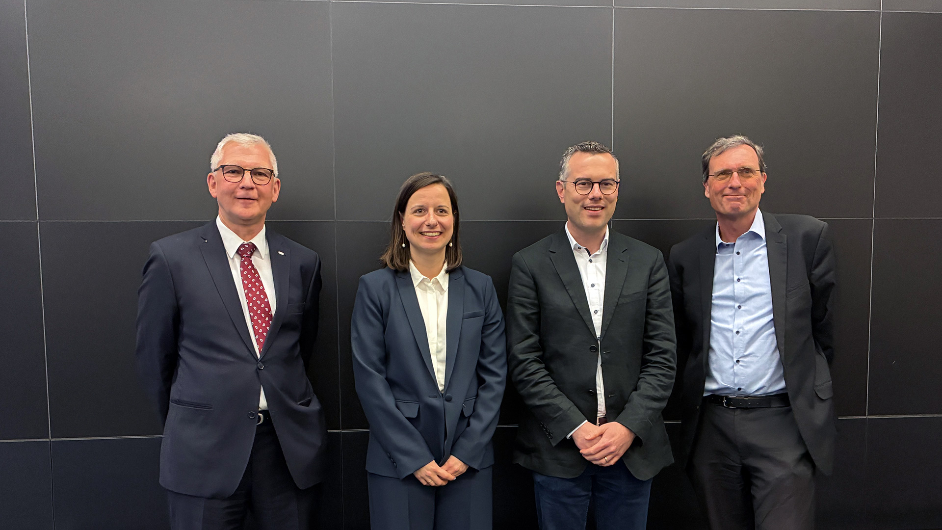 DLR research: Dissertation by Dr. Zarah Zengerling on operational measures to reduce the climate impact of aviation and their comparability.