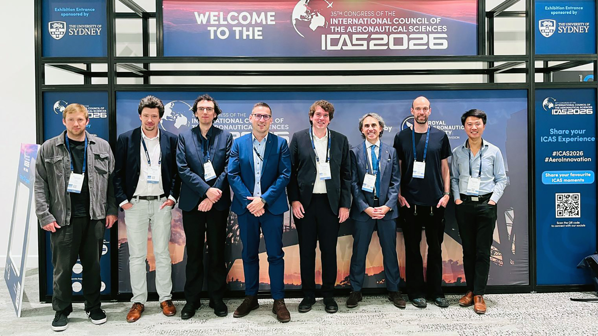 Group photo of the DLR Institute of Air Transport at ICAS 2026.