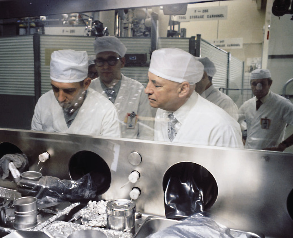 Analysis of moon samples