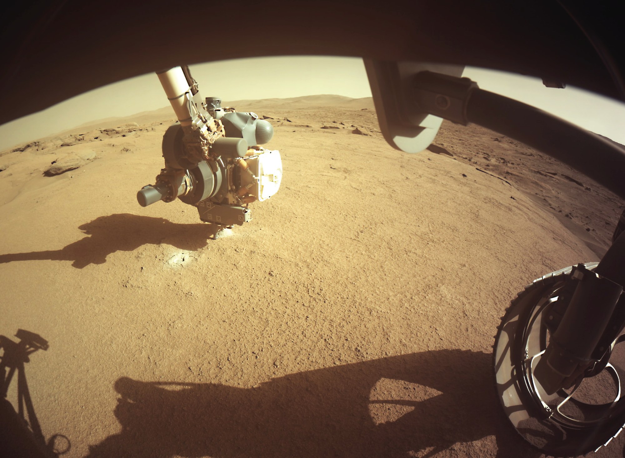 The Mars rover Perseverance in the Jezero crater