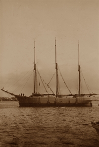 Photograpy of the Voitja (the winner), taken in 1929, published by the Käsmu Maritime Museum, provided by Aarne Vaigu (private collection).