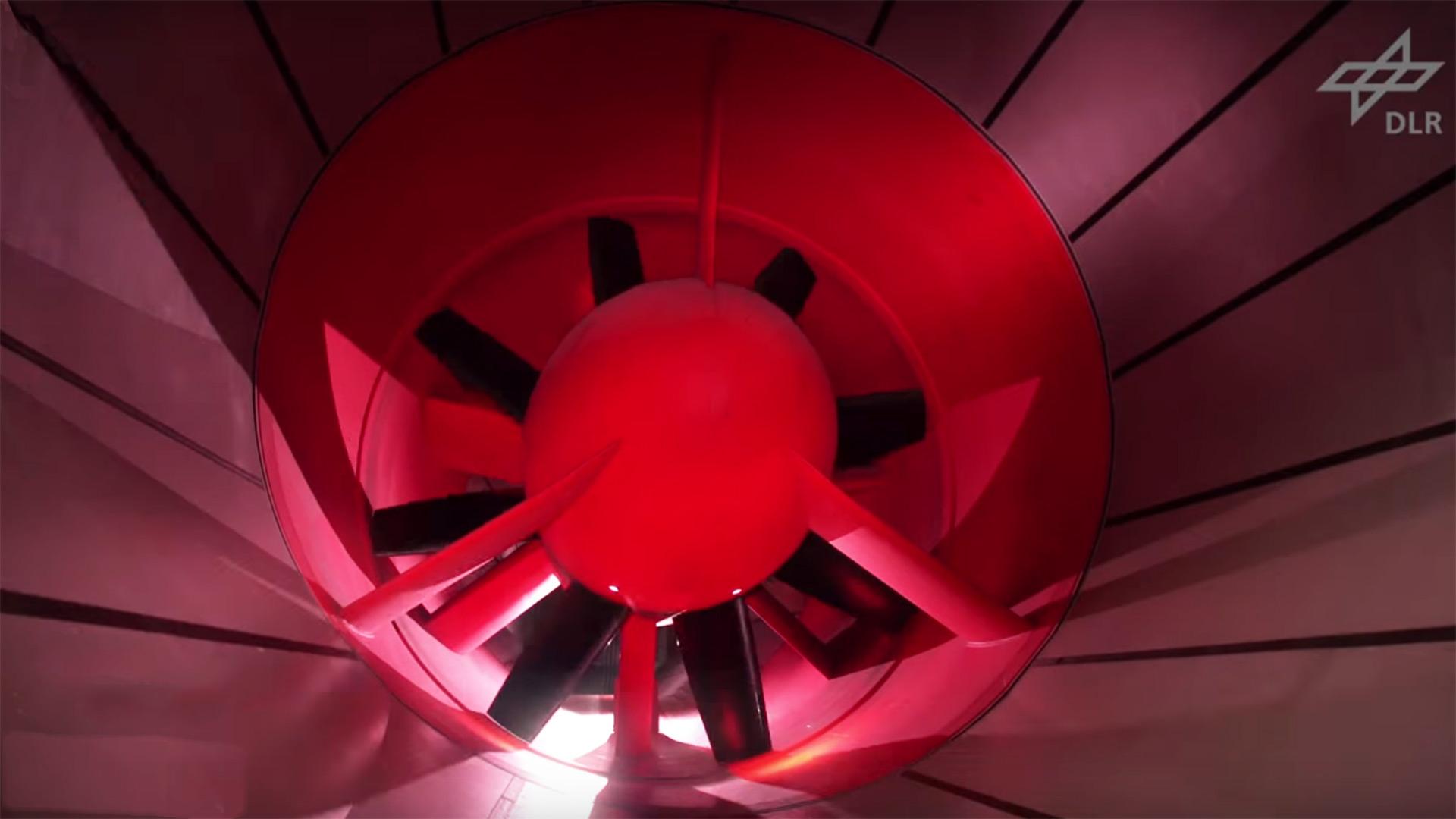Still video: DLR to build replica of the world's first series-produced aircraft