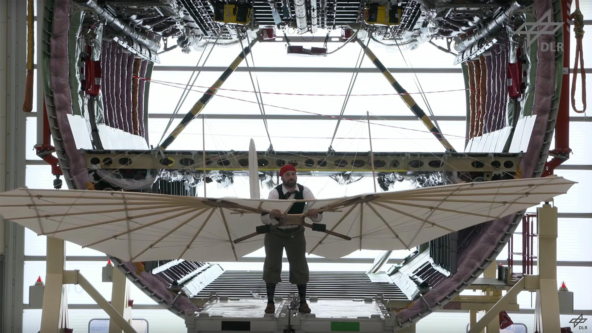 Still video: Lilienthal glider meets Airbus A380