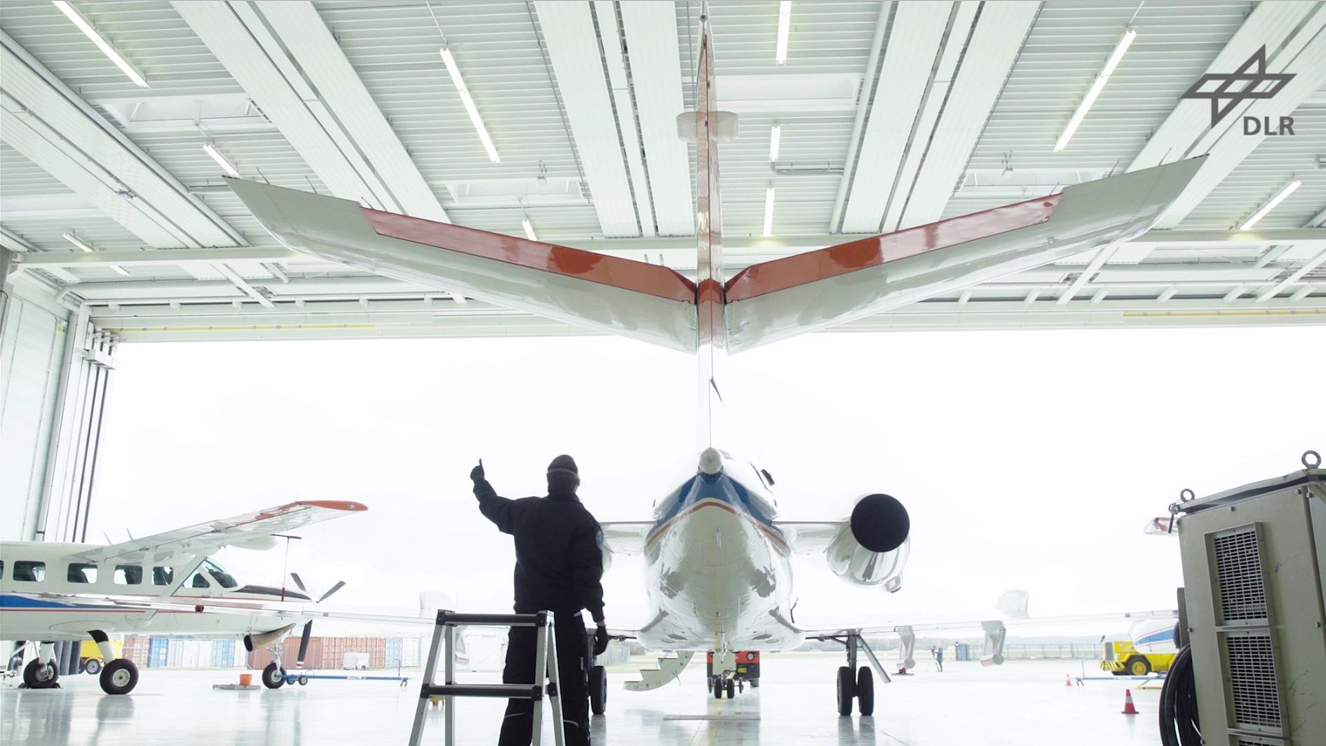 Video still - First in-flight 100% sustainable-fuels emissions study of passenger jet shows early promise