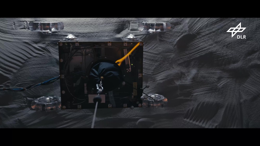 Video: Testing, assembly and preparation of the Franco-German rover Idefix for the MMX mission