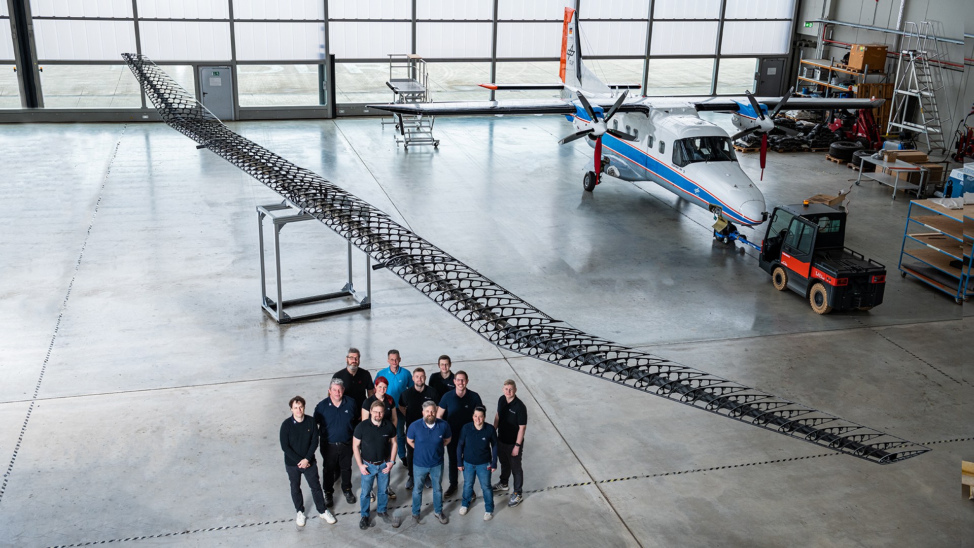 Example of equipment manufacturing at Systemhaus Technik: HAP wing