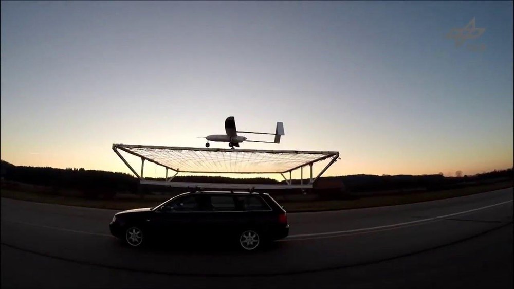 Video – landing on a moving car