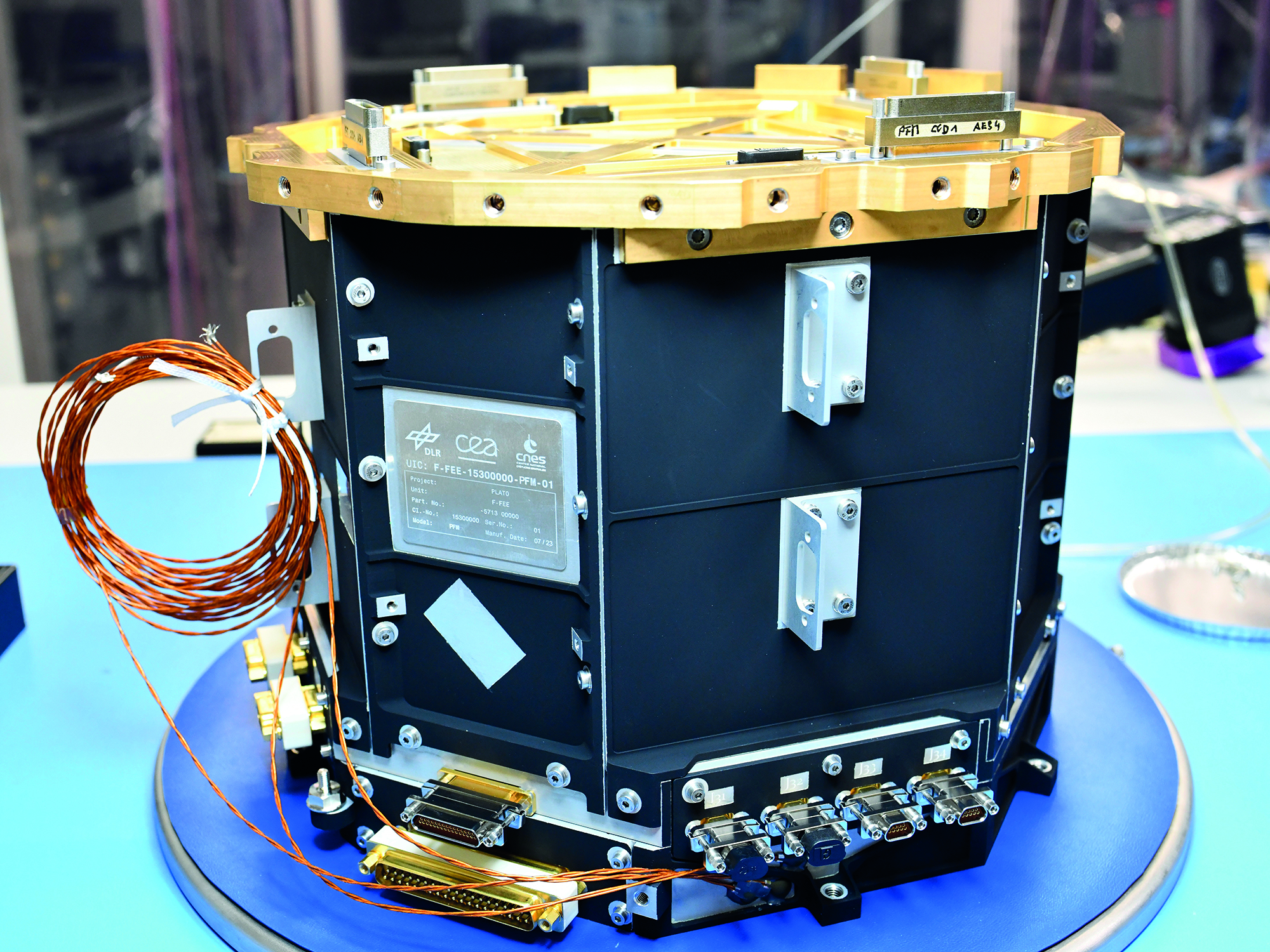 Flight model of the electronic module for the fast cameras