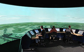 Der „virtuelle Tower“ mit 360-Grad-Rundumblick. Bild: AT-One, DLR