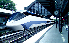 Mit dem Projekt „Next Generation Train“ – hier eine Illustration – wird in enger Teamarbeit untersucht, wie die Züge der Zukunft aussehen können. Bild: DLR