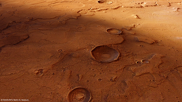 Hier beginnt im Film „Der Marsianer“ die Geschichte von Mark Watney: die Tiefebene Acidalia Planitia. Bild: ESA, DLR, FU Berlin